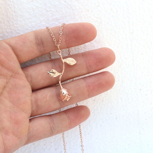 “Beauty & the Beast" Rose Dainty Elegant Necklace - Picture 11 of 12